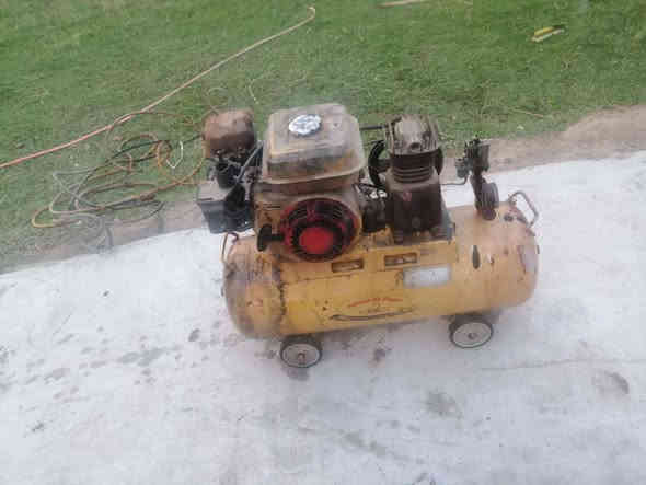 السلام عليكم ماطور صبغ شغال للبيع السعر 75 وبيه مجال العنوان بابل الحمزه الغربي خيكان للستفسار ***********
