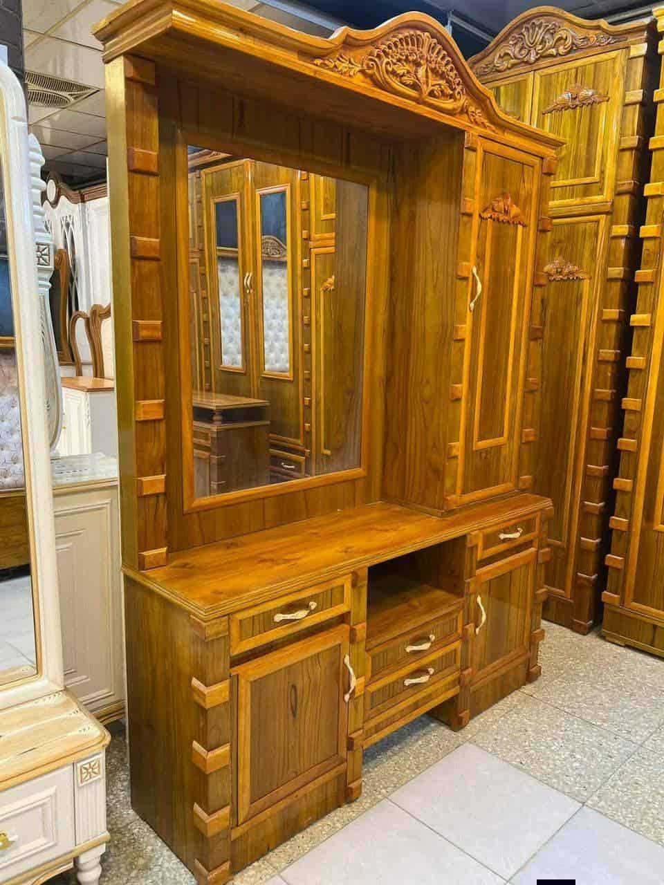 السلام عليكم غرفه جديده للبيع سكرين وتعال خاص 💸💸⬇️❤️‍🔥
خصومات قويه بمناسبه قدوم شهر رمضان المبارك ➡️🔥🔥🔥🔥🔥🔥🔥🔥🔥🔥⬆️⬆️⬆️⬆️⬆️⬆️
غرفه للبيع موديل مسرح غرفه جدا جدا راقيه 🔥
نجاره عراقيه صاج داخل وخارج 5ملم 🔥
غرفه تكمه درجه اولى صبغ حراري🔥 
الكنتور عرضه 3.50متر ...🔥
الچربايه 2/2 متر ...🔥
للبيع الشراي الي يعرف قيمته يدخلي خاص ويدلل 📍📍
جاءا بس الي يعرف قيمته يتفضل خاص ارجوكم 📍🔥🔥
السعر عليه خصم حالياً  💸🌚🔥🫰...
الي يحب يتستفسر ياخذ صوره للمنشور ويجي خاص 🤍
للاستفسار اكثر المراسله على الخاص وشكراً ♥️...
مواصفات الغرفه المسرح هيه📍📍⬇️⬇️⬇️⬇️⬇️⬇️

الخارج صاج طبيعي ٥ ملم
داخل صاج طبيعي ٥ ملم
ضمان موديلان الدرجة الأولى الثقيل جدا...🫸🫸
غرفه سته باب مسرح طابقين

الفرش والسكف بلوك ثقيل

الضهر جرجوبه صاج هم ٥ ملم
الزاويه برتفاع الكنتور مترين ونص
العرض الكنتور ٣ متر ونص
عرض الزاويه متر
الچربايه بلوك اسود ثقيل 
التاج زان مصري خياط يدوي دوشمه وتر بروف حياكه..
تتكون من 10 قطع وهي 
الكنتور 
الزاويه 
التاج العالي للجربايه 
التاج الناصي للجربايه 
السرير بلوك اسود مخيط 
مسرح الجريايه
كومديات ثنين
كومدي أو ميز جزامه 
ميز مرايا...
شازلون مجاناً هديه...
طابوريه مجاناً هديه..
موديل جدا جدا راقي والف مُبارك للي يكون من نصيبه غرفه العمر أن شآء الله................

للاستفسار المراسله على الخاص ويتوفر  توصيل وشد لكل محافظات العراق على شرط الفحص قبل الاستلام والشد 🤍
السعر على الخاص وشكراً....................🙏🙏🙏🙏


**إذا كنت صاحب هذا الإعلان وتريد حذفه لأي سبب، رجاءا أرسل رسالة إلى الدعم الفني**