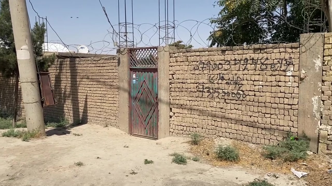 زمین فروشی عاجل موقعیت مزارشریف کوچه تانک تل قناعت پروژه S
قباله شرعی 
مساحت 450 متر مربع 
برق مستقل شهری 
چای عمیق آب شیرین 
رخ سرک 20 متر 
قیمت فی متر 200 دالر با اندک جور آمد 
شماره تماس
0798714657
آدرس دفتر رهنما مقابل مزار هوتل روبروی دروازه سوم داخل کوچه رهنمایی معاملات بلخ بامی راهنمای معاملات بلخ زیبا 🇦🇫🇦🇫🇦🇫


**إذا كنت صاحب هذا الإعلان وتريد حذفه لأي سبب، رجاءا أرسل رسالة إلى الدعم الفني**