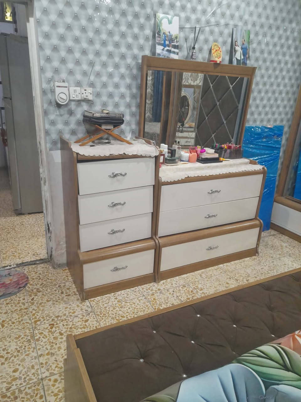 غرفه للبيع تركيه 9قطع المكان السيديه


**إذا كنت صاحب هذا الإعلان وتريد حذفه لأي سبب، رجاءا أرسل رسالة إلى الدعم الفني**