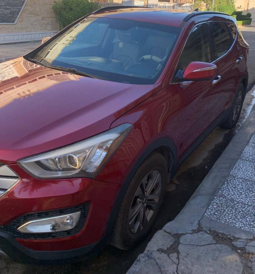 سنتافي سبورت موديل 2016 
4 سلندر وارد امريكي و الحادث موضح بالصور بنيد حادث سطحي مبدل بلادي رقم بغداد مشروع وطني السيارة بأسمي تحويل ثاني يوم السيارة فول مواصفات بأستثناء البنوراما كير محرك مكفول و مامفتوح بي برغي .
المواصفات :
بصمة تشغيل ، بصمة ابواب ، بصمة صندوق ، كشنات جلد ، حاملة اكواب ، كشن السائق و الراكب كهرباء ، كشنات تدفئة السائق و الراكب ، فول تحكم ستيرن جهتين ، تبريد شاشة مع شاشة صغيرة مع شاشة اعطال ، اواكس + بلوتوث + USB + حاكية + اوامر صوتية مع خاصية الرد على الهاتف ، رادارات جانبية ، اشاير لد بالمري ، لايت عدسه مع لد نهاري + بك لايت LED ، المرآة الوسطيه اوتو دم تعتيم ذاتي + هيترات بالمرآة الجانبية + اربعة انظمة قيادة : ايكو / نورمال / سبورت / كونفورت ، خاصية النزول من المنحدرات ، كروز مثبت سرعة ، بردات خلفية بلادية ، ويل كب كروم حجم 17 ، مع حساسات ضغط الإطار الرقمي ، كامره خلفية بلادية ، .....
رقم صاحب السيارة : *********** 
واتساب + اتصال 
بغداد البلديات
