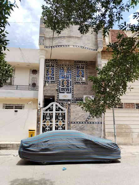 دار للبيع مساحة 62م حي الجامعه شارع 10 على ساحه بناء طابقين نضيف جدا قطاع 29 مكان مميز جدا للاستفسار واستقبال العروض والفرص الاستثمارية يرجى الاتصال على الرقم التالي *********** مدعوما بخدمه واتساب
