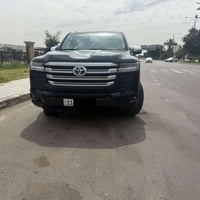 للبيع لاندكروز gxr تطبيق ساز مكينه 4000 ماشية 53000كم سيارة  مكفولة من...