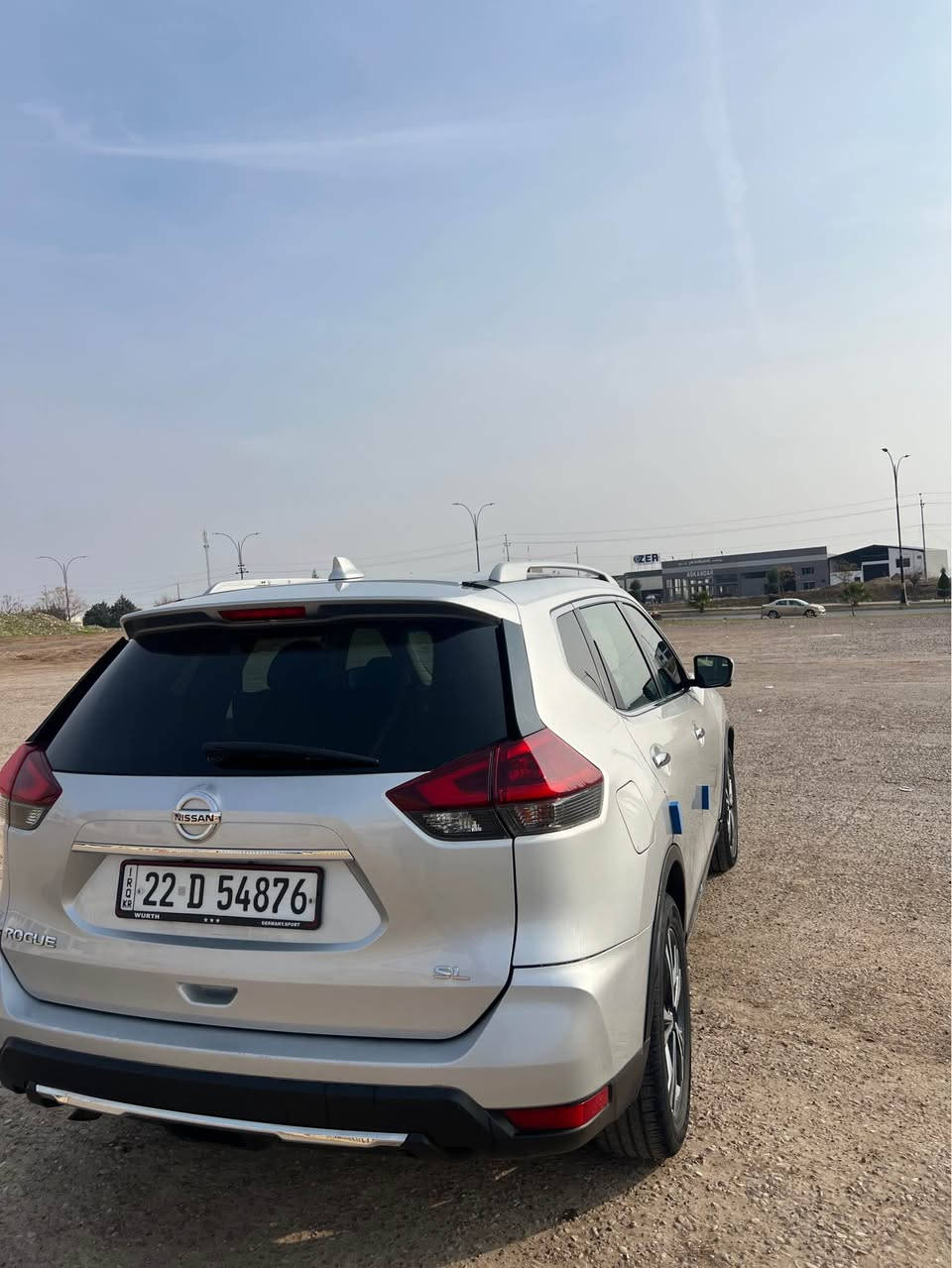 نيسان روج 2018 SL چار پارجه بوياغ فول ماصفات  هه موو تشتئ نوئ يه هيج مشكيله ي نيه ته حويل وه كاله به شه رت سعري 142 وه ره قه و مجال ژماره ي موبايل *********** اكر, نينوى
