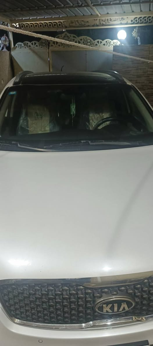 السلام عليكم سورنتو موديل 16 سياره مقفوله  فول سته سلندر بابل  رقم***********9
