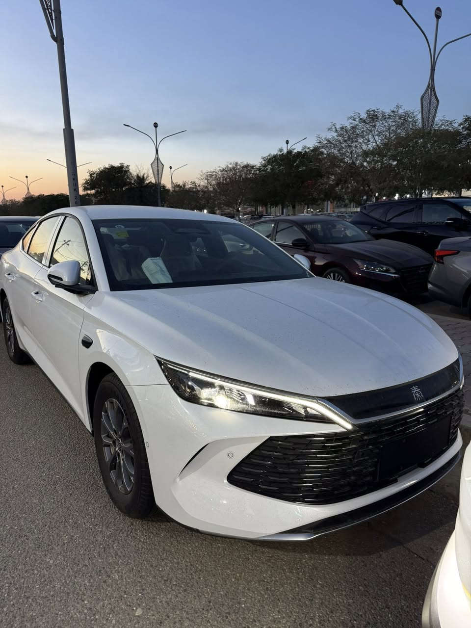 BYD qin L  2025
فووول مواصفات ماعده بانوراما
داخل زيتوني 
١٣ كاميره 
اوتو بارك
وكل غراضه ويا
صفر كيلو متر 
متوفد عدد
سعر ١٥٢ $ ورقة صافي
مكان سياره كركوك 
للاستفسار ***********
