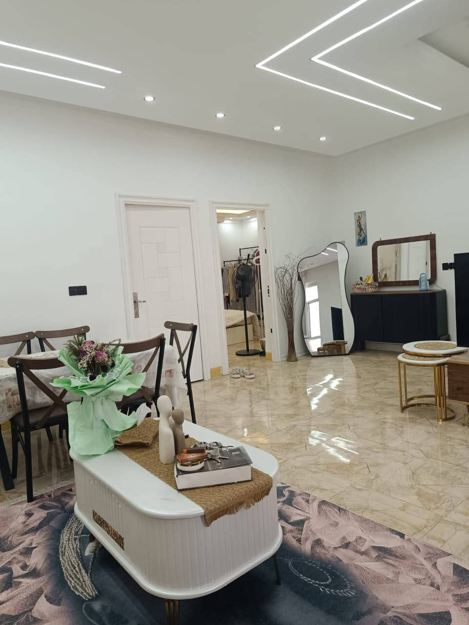 دار  للبيع  ٢٣٠ م  واجهه ١٠ م

 غرفتين نوم  💠استقبال  💠مطبخ 💠كراج وحديقة كبيره 

 كركوك 🌐 قادسية ثانية مجمع المدارس ( مربع ذهبي )
 
 للاستفسار  ***********

