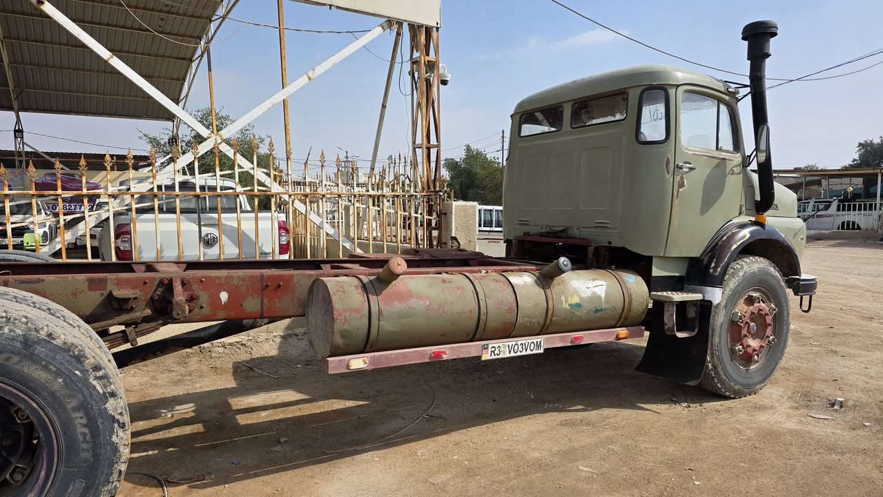 سلام عليكم اقجم للبيع موديل ٨٠ رقم انبار بسمي الاستفسار ***********
