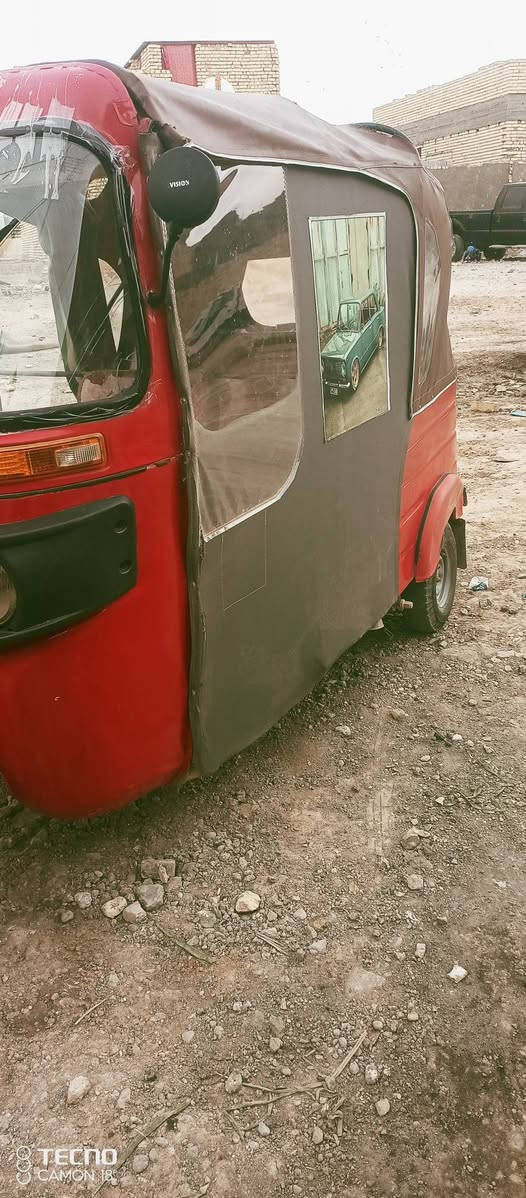 اوراق كاملات كشرته شوفت عينك مال بيت
كولشي مابيه شغل وطلع مكينه مجفته

بكاني بغداد حي اور سبع قصور شارع المشروع 

سعر3250 تصل وتدلل***********
