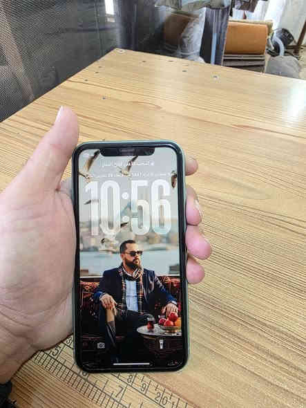 11ايفون 
بطاريه 83 بلادي 
ما مفتوح 
ذاكره 256 

كل شي بيها بلادي للبيع سعرها 310 الف  مكاني كركوك 
خاص مفتوح 
او اتصال ***********
