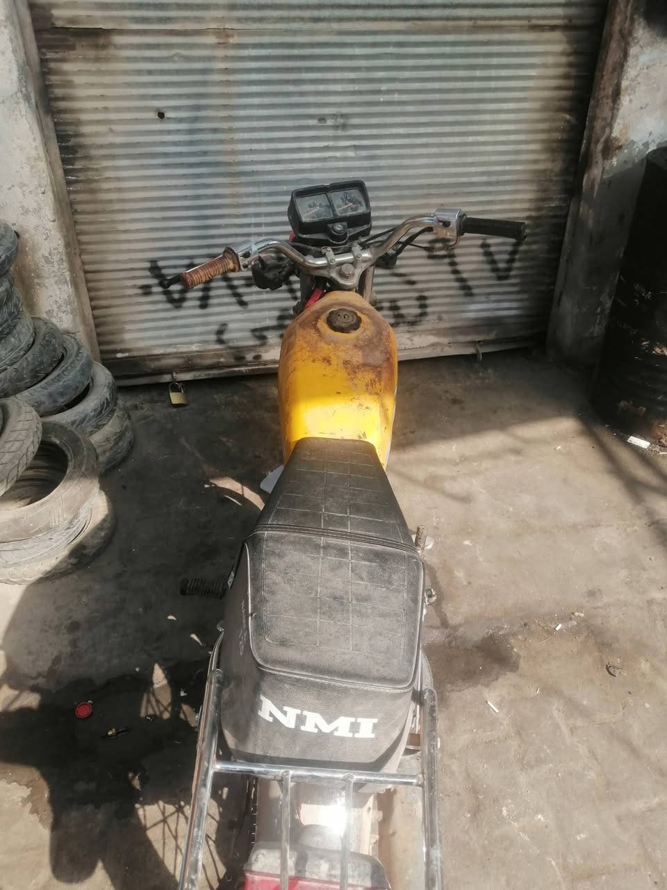 سلام عليكم دراجه للبيع 4 كير مديل 15 وراق صوليه الدراجه مجفته مره 1 مكان طويريج كربلاء المقدسه سعر 350 قفل ***********  ***********
