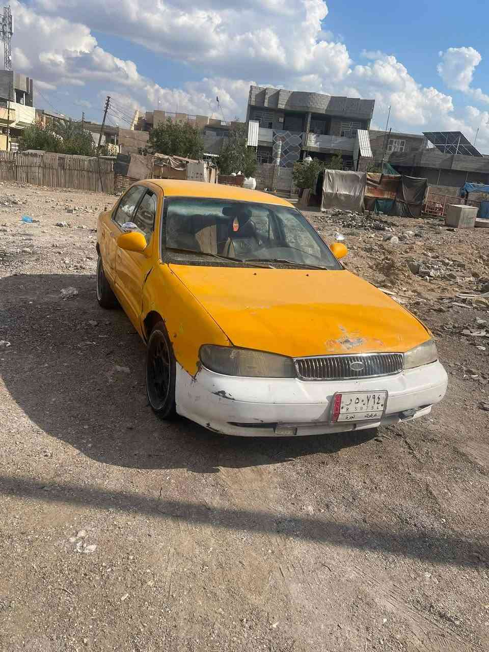 السلام عليكم كيا كريدوس للبيع رقم كركوك صاحبه بكركوك موجوده عنوانه ومستمسكاته سياره مرتبه ونضيفه تبريد شغال كير ومحرك خير من الله السعر مكاني ديالى  13 قفل ***********
