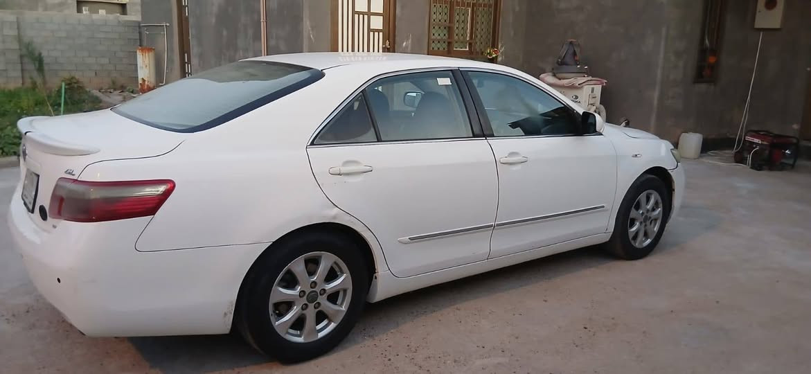 كامري ٢٠٠٩ خليجي بأسمي للبيع 
السعر ١٠٥  سيارة كفاله ماعدى طخه بلداير جاملغ الخلفي تبريد حدادة سيارة جاهزة
مكان السيارة بصرة ناحية النشوة
آتصال فقط أعتذر عن المراوس جزاكم الله خير 
 ***********
*********** البصرة, العراق
