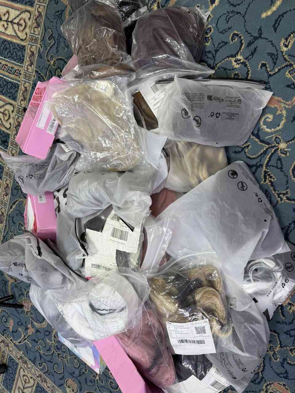 باروكات جمله ٤٦ قطعه بيع شلعه مال امزون وشي ان الي يريدهم يتواصل ويايه علخاص


**إذا كنت صاحب هذا الإعلان وتريد حذفه لأي سبب، رجاءا أرسل رسالة إلى الدعم الفني**