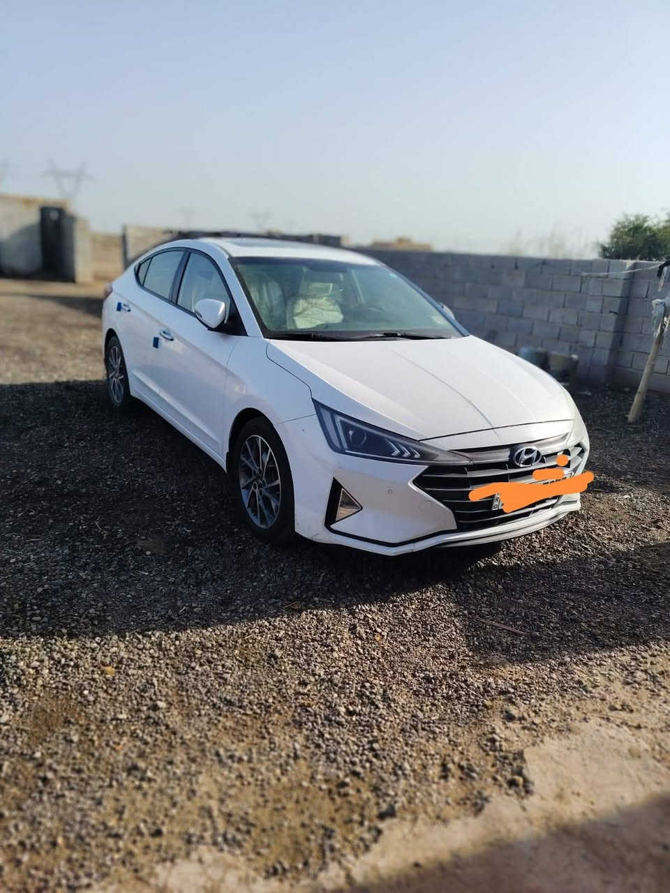 انترا للبيع موديل 2020
مكفوله كفاله عامه
سياره فول فول
رقم بغداد السياره بسمي

العنوان------ميسان --------قضاء الكلاء
الرقم--------***********
