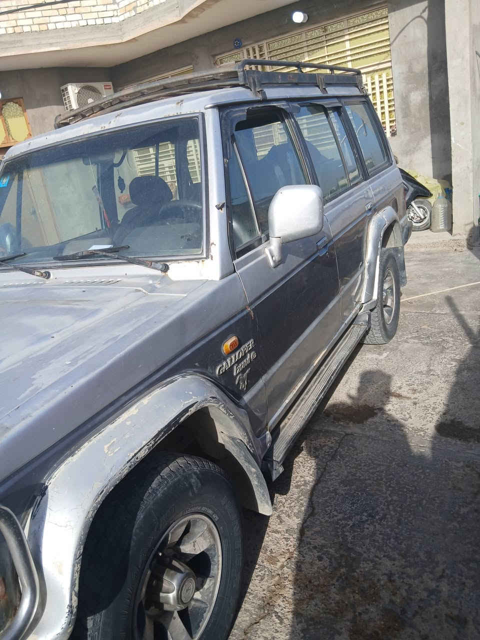 كالوبر موديل 1993 رقم بغداد جديد بسمي كير مكينة ففتي سيارة دواخلة حلوه خير من الله السعر 43وبيها مجال  الاتصال على الرقم ***********
