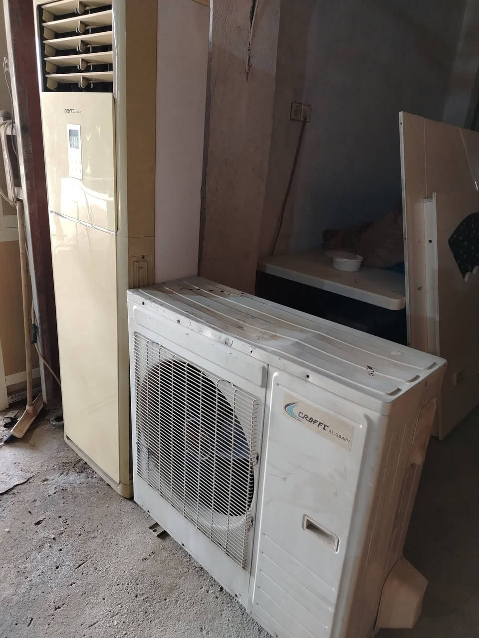 سبلت توست الاصلي 1طن اخو الجديد العدد 3 وعندي،واحد كنتور 2ونص سعار مناسبه التواصل خاص او واتساب ***********
