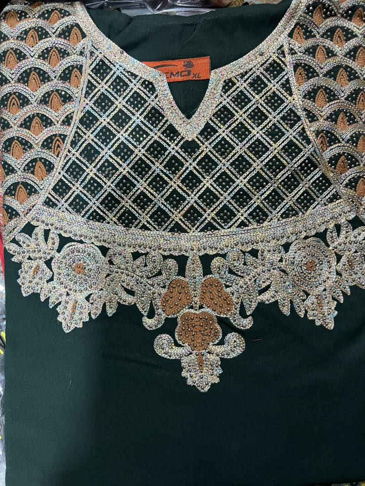 مخور رمضاني
مشغوله بالكامل بالصدر والردن
متوفرة باربعة ألوان جوزي والألوان الأخرى المنشورة 
والقياس من L-xL-xxL-xxxL
يلبس وزن 75فما فوووق 
يتوفر توصيل لجميع محافظات العراق 🇮🇶 
للطلب والاستفسار مراسلتنا 
#العراق #مخور #رمضان


**إذا كنت صاحب هذا الإعلان وتريد حذفه لأي سبب، رجاءا أرسل رسالة إلى الدعم الفني**