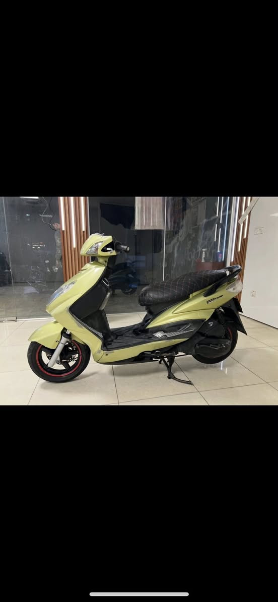 السلام سكنس فحل ياباني ماابيه اي نقص كفاله من تاير للتاير كفرات بلاديه العنوان بغداد السعر خاص ***********
