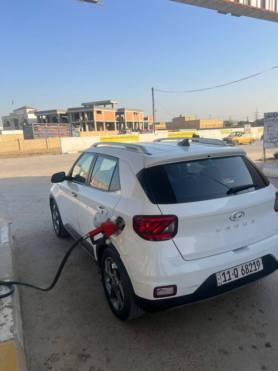 #هونداي_فينو

#موديل_2022

#مرقمة_بغداد

  المواصفات 

 فتحه سقف (سلايت

داخل لونين 

شاشه كبيرة كامرة دوارة 

فول  تحكم ستيرن جهتين  

 ويل كروم

شاشة كبيرة كاربلي +اندرويد 

نظام انذار

مانع انزلاق

وضعيات قيادة  

رادار تحذير جانبي 

رادار خلفي

رادار امامي

تحديد مسار 

مكينة 1600 دبل نوزل 

 و السيارة جديدة والحادث خفيف صور الحادث مرفقة مع الصور 

السعر 128 و بها مجال بسيط الاتصال *********** واتساب

📍المكان : الديوانية حي الجزائر
