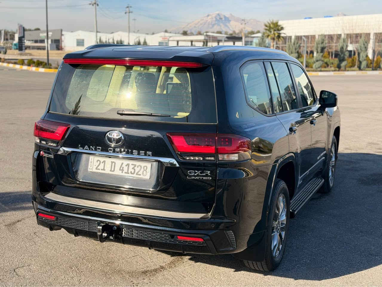 Toyota Land Cruiser / GX.R limited 2023

شەریکەی جیهان
بێ بۆیاخ و لێدران
٤٧ هەزار ڕۆیشتوە 

سلاید
٤ کامێرا
سەلاجە
کوشن کارەبا و تەبرید
٣ شاشە
لیدی پێش و دوا

سعری ٧٢٥ گەڵا 

*********** السليمانية, العراق
