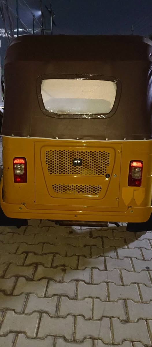 سلام عليكم تكتك مديل 2021 رقم وسنويه 
كشر كفاله عامه لا ضربه ولا صبغ 
مكينه كير كسل خير من الله 
عنوان بغداد حي نصر 
هاتف ***********
