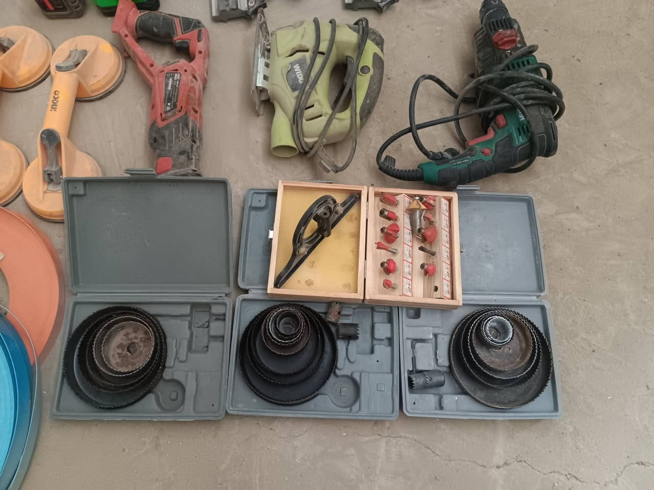 كربلاء 
السلام عليكم مجموعه عدد للبيع ***********
