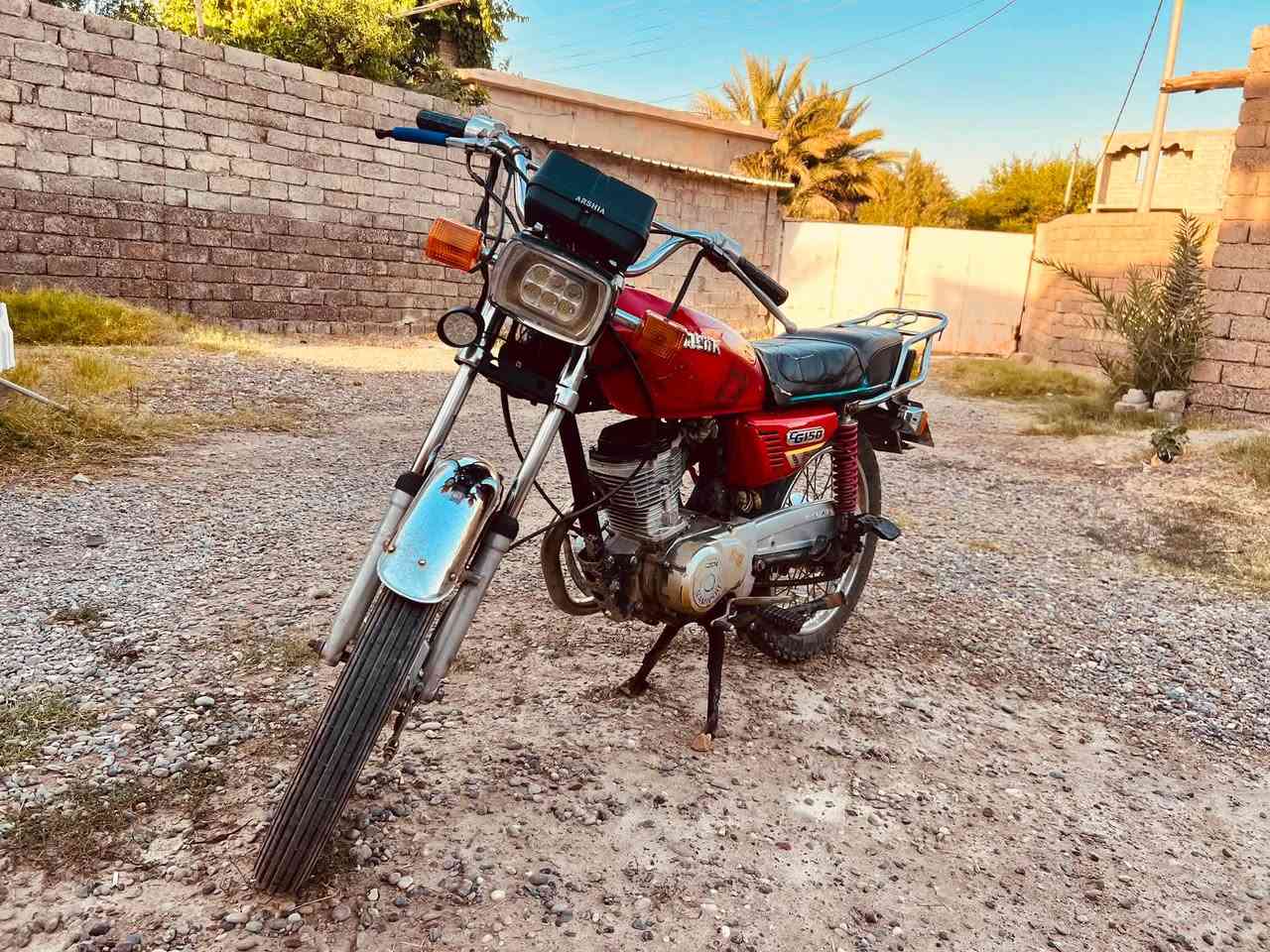 لبيع  موديل 20 منفيس موجود الموطور كلو شغال ما يعوزو شي. مكاني كياره عوسجه السعر 275اتصل أو راسني خاص ***********
