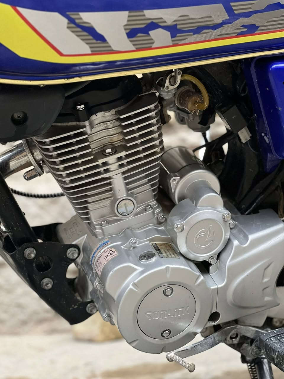 سلام عليكم دراجه أيراني 5 كير للبيع دراجه مكفوله ومحرك ما مفتوح دراجه والدراجه نكره سلف وخير من الله واوراق موجوده سعرهة 650 وبيهة مجال مكاني بغداد الزعفرانيه شارع الزوراء رقم للاتصال ***********
