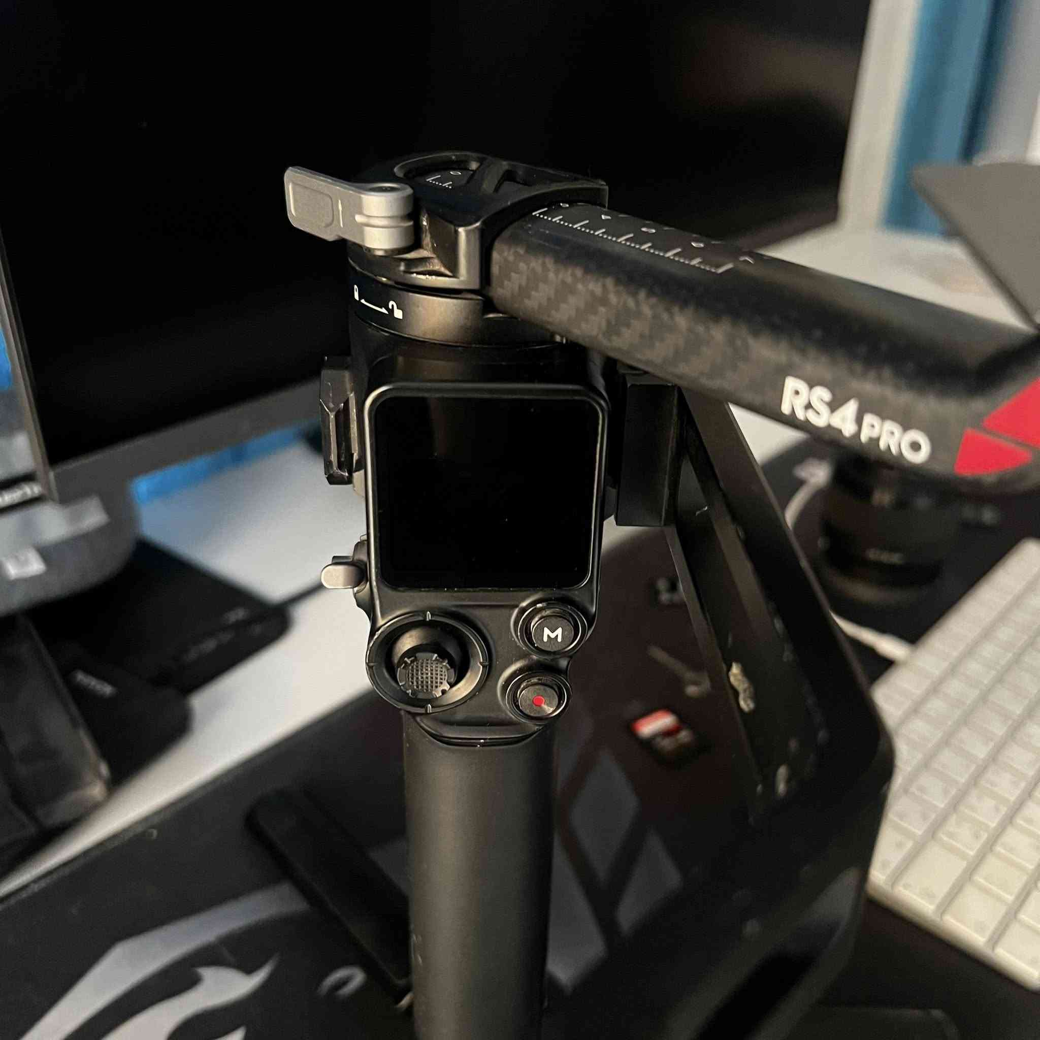 رونن فور برو نظيف بدون اي مشاكل او تصليح السعر 800 الف


**إذا كنت صاحب هذا الإعلان وتريد حذفه لأي سبب، رجاءا أرسل رسالة إلى الدعم الفني**