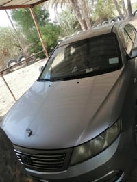 اوبتما موديل 2009 لون سلفري محرك 2000 ضررها الجاملغ الامامي وشخطه بالب...
