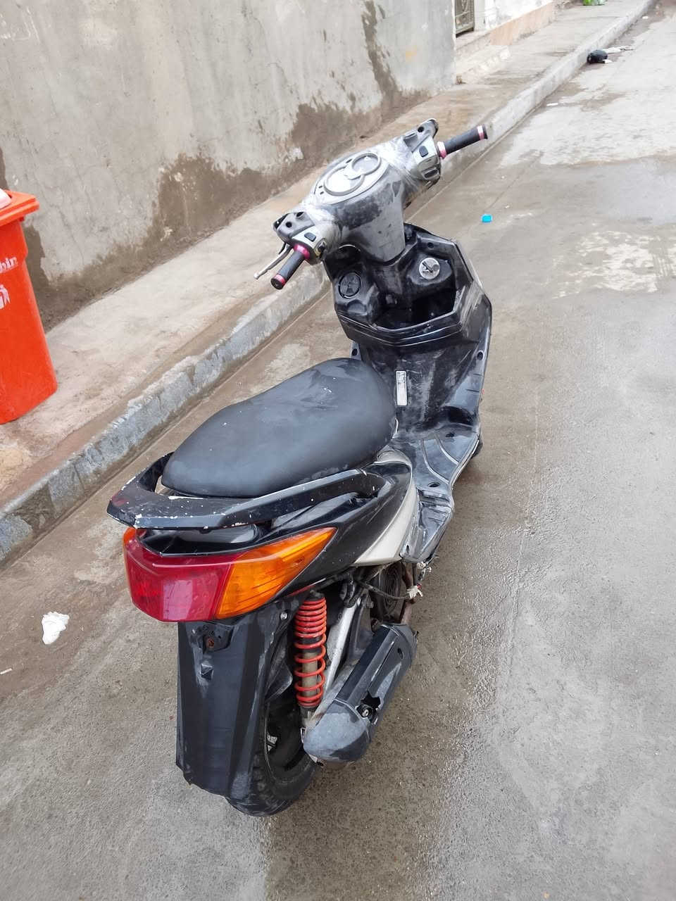 سكنس  للبيع فحل شغاله هندر سعر 350 قفل الامين الرقم ***********
