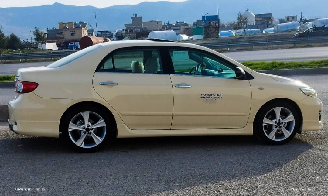 ماشاءاڵلە
کرولا بۆ فرۆشتن 2013فول فولە 
سەنەوی 2029 بیلاد سپی مەکینە گەورە هەموو گیانی بەشەرت 
***********
