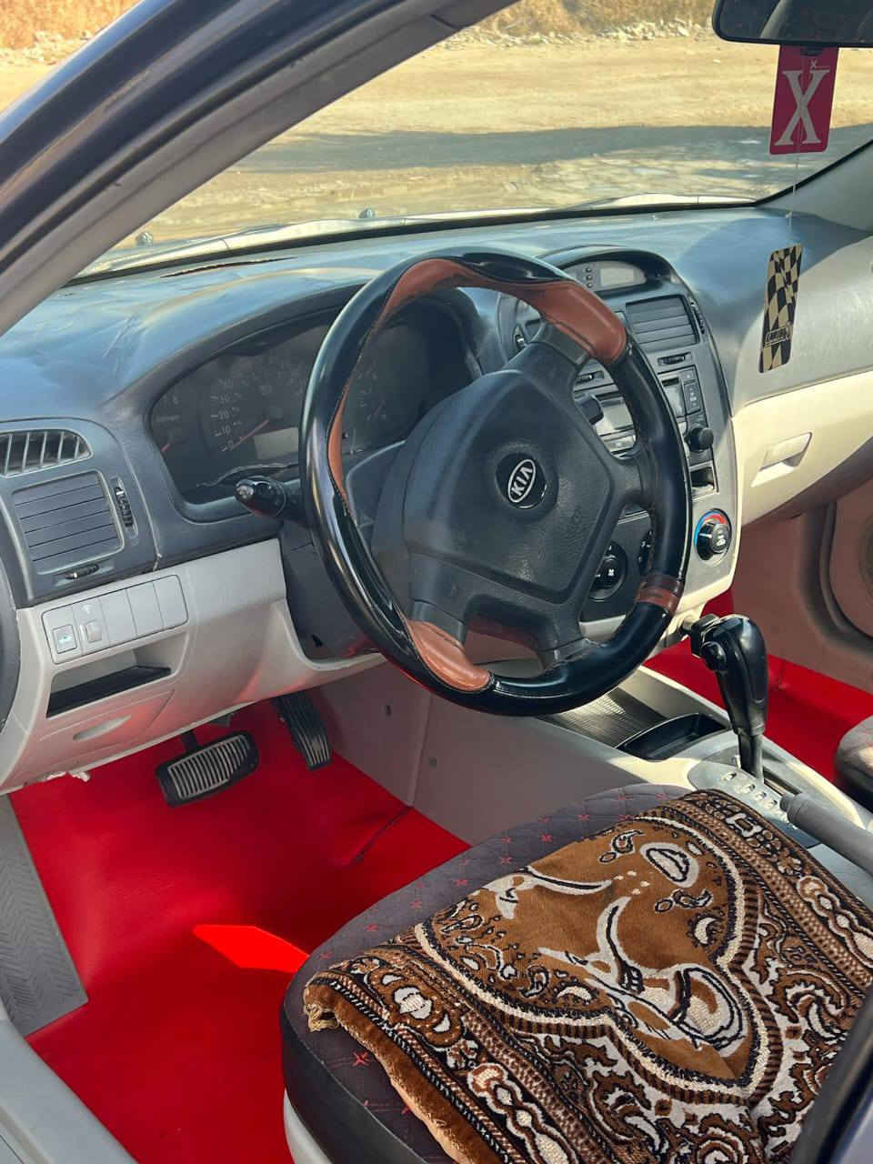 السلام عليكم البيع اسبكترا 2005 مصبوغه عام محرك كير كفاله تخم تاير جديد رقم بغداد بسمي السعر 68وبيها مجال قليل رقم الهاتف ***********
