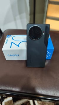 تكنو كامون 30 برو • 256 • رام 12+12