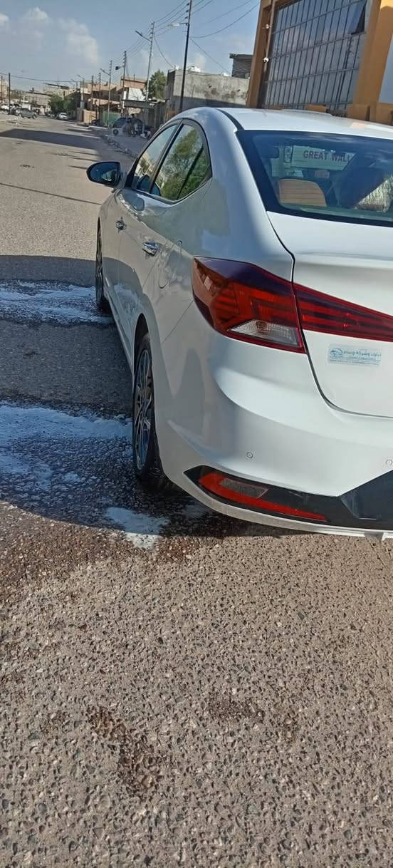 سلام عليكم النتره مديل2020
رقم بغداد تحويل ثاني يوم السياره فول مواصفات 
كفاله بيها بارد كلش، قليل السياره جديده ستخدام 
شخصي، مكاني بصره القياده البحريه السعر ١٦٨ وبيها
مجال تصل وتدال ***********
