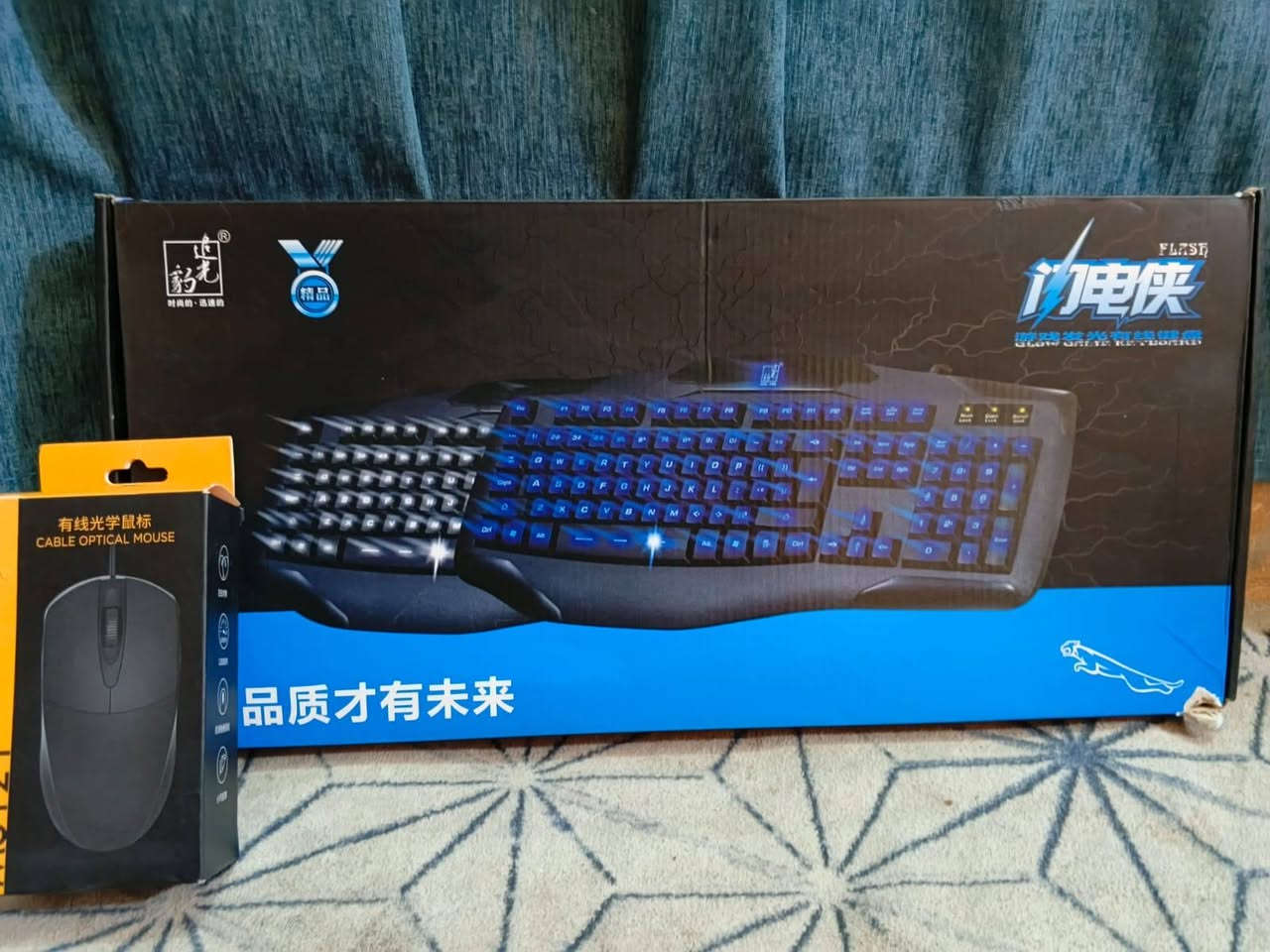 سلام عليكم متوفر كيبور العاب سلكي من نوع G12 باضاةء RGB
وماوس مطابق 
الناصريه قرب صلاة الجمعه
السعر خاص


**إذا كنت صاحب هذا الإعلان وتريد حذفه لأي سبب، رجاءا أرسل رسالة إلى الدعم الفني**