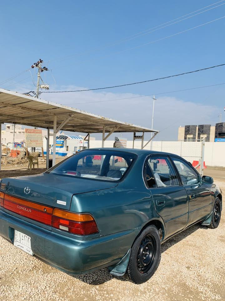 السلام عليكم
كورلا 1993
سياره نضيفه كلش 
تبريد شغال ❄️ 
رقم كربلاء سنويه إلى 2028
يسره بلاد
بيها فقط تنقيص بل اسبوع لتر
وحداديه 50‎%‎
مكان السياره نجف
***********
السعر 50وبيها مجال
