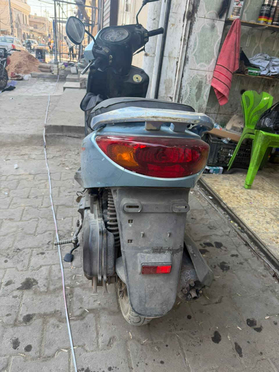 السلام عليكم بريز حلوة وجديدة بس الكفر دايون الدراجة خير من الله السعر ٥٠٠ مكاني  كريعات رقمي ***********
