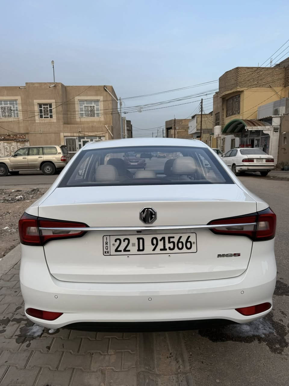 السلام عليكم 
MG2023كفاله عامه فول  مواصفات 
4 كامرات
سايد بريك بصمه
كشنات تدفئه تبريد 2 كهرباء
داخل بيجي
تبريد قطعتين
لايت زنون اصل
فتحه سقف
تحكم جهتين
كامره 360
كروس سرعه
بصمه ابواب وتشغيل
اعلى فئه بل ام جي 5
بعد هواي مواصفات بيها
السعر 105 بيه مجال بسيط
***********
