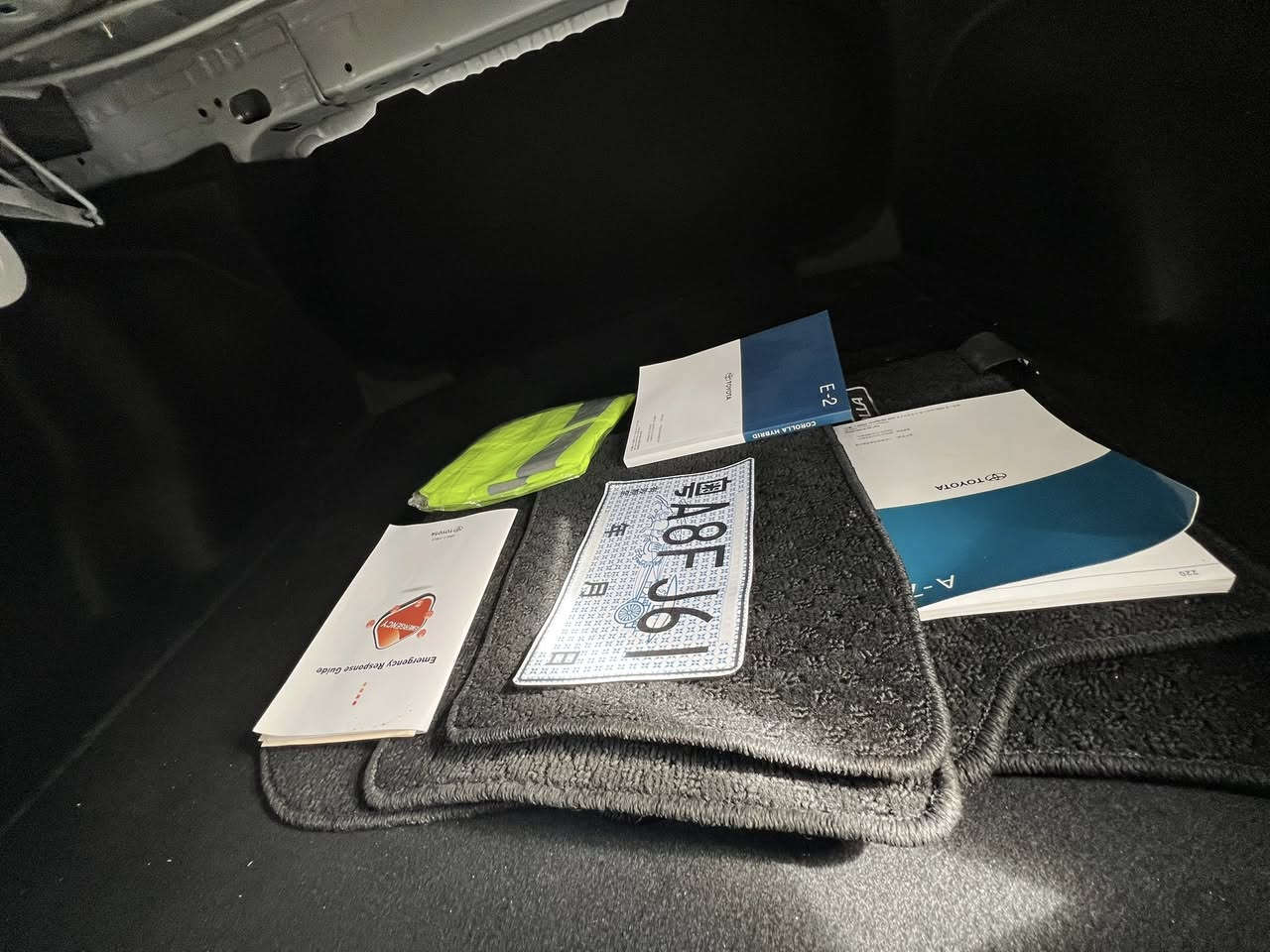 كورلا موديل 25 كفاله من لصبغ ولبارد ماشيه 8000 لسياره جديده فول مواصفات السعر 155 مكان بغداد الدوره التصال على الرقم ***********
