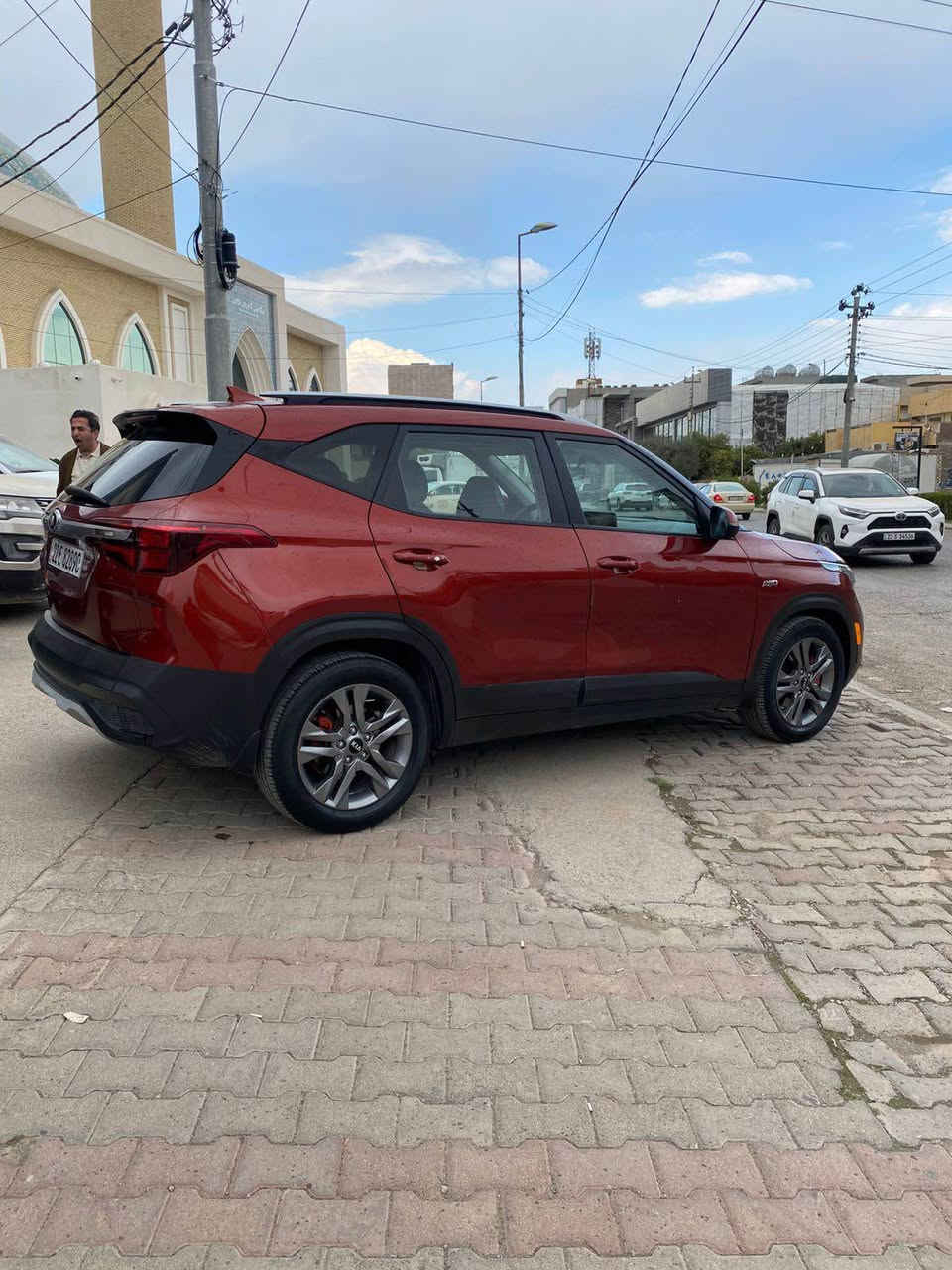 کــــــوردی 
تەنها فرۆشتن بە نقد 
kia seltos

مـــۆدێل / 2021
مواسفات /  شاشە ، کامیرە ، حەساس 4×4
مەکینە / v.4 چوار پستۆن  
مەکینە 2.0  دووش
 بێ ئێڕباگ ، بێ ناوگرتن 
( 195) هەزار  کم چووە
سەنەوی نوێیە 
روبعەک بۆنیت و ٢ بست سبوغ

نـــــــرخ  (( 14500$  )) 

ناونیشان هەولێر

عربي 
فقط بیع نقد 

Kia Seltos
 كيا سيلتوس
مــــــــودیل/٢٠٢١
مواصفات/ كاميرة ، حساس ، دبل اكسل
محرك /  v.4 اربع سلندر 
محرك ٢.٠ دوش
بدون ایرباك ، بدون دواخل
١٩٥,٠٠٠ كم ماشي 
سنوية جديدة 
ربع بنيت و شبرين صبغ  

سعر   (( ١٤٥٠٠ $  )) 
عنوان اربیل أربيل, العراق


**إذا كنت صاحب هذا الإعلان وتريد حذفه لأي سبب، رجاءا أرسل رسالة إلى الدعم الفني**