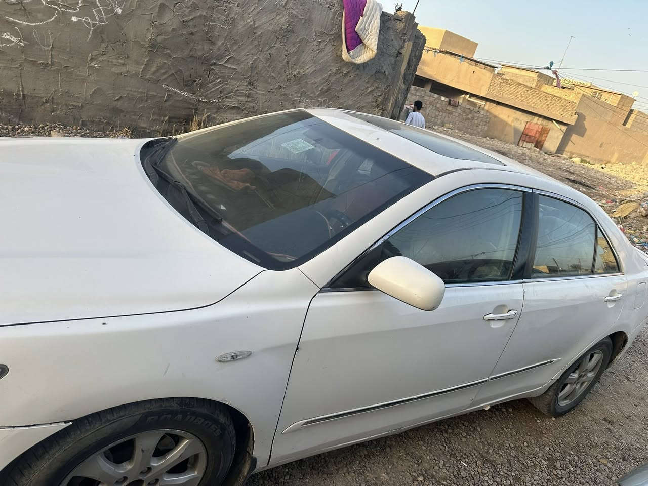 كامري 2008 خليجي 2008  GLX
مچفية وبيهه معجون  
وصبغ عام 
لايت زنون 
كرسي السايق كهربايي 
مثبت سرعة 
برده 
الدوشمة تعبانه مثل متشوفون كدامكم 
السعر65 وبيهه مجال للشراي 
*********** 
كير ومحرك مابيهن شي 
صدر خلفي قبل كم يوم بدلته صدر امامي قبل اشهر بدلته
