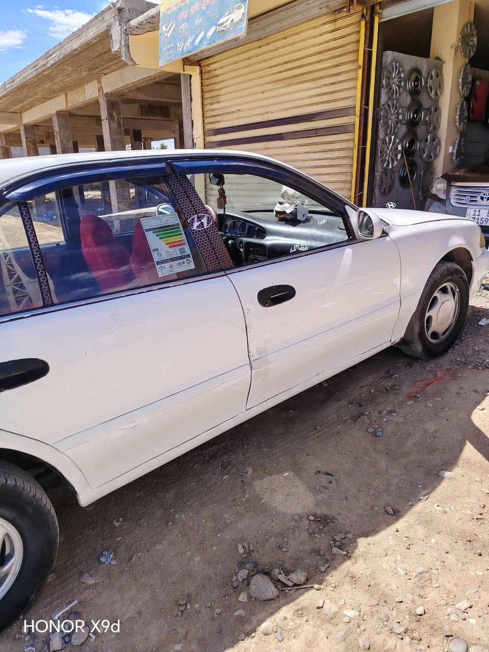 سلام عليكم سيارة سوناتا 2
موديل 94 كير اتوماتيك محرك 2000 / سلندر 4 بدون تنقيص او تبخير مدوشمة جديد تخم تايرات جدد امامي وخلفي بدون ضربات كشر نضيف محركها مكفول مصبغوغة حزام للجمالية بيها ملاحضات بسيطة خياسات بسيطة كهربائيات شغالة شرط تحويل صاحبها الشرعي موجود / شراي اتصل مو شراي لا تعلق ولا تكسر بحاجة الناس / ***********
