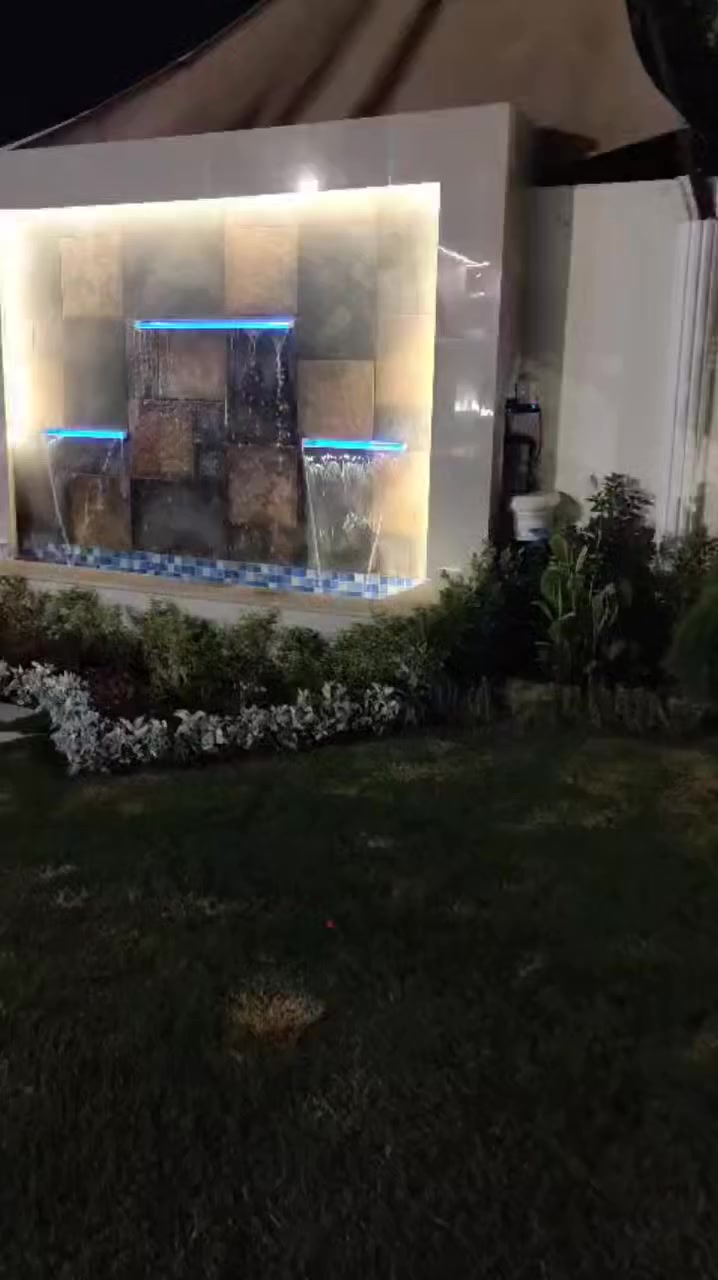 السلام عليكم توجد مزرعه للأيجار موقعه الدورة البوعيثة 
 الإتصال بهذه الرقــمِ*********** للحجز والاستفسار موُثًقهِ بتطبيق اجرلي
