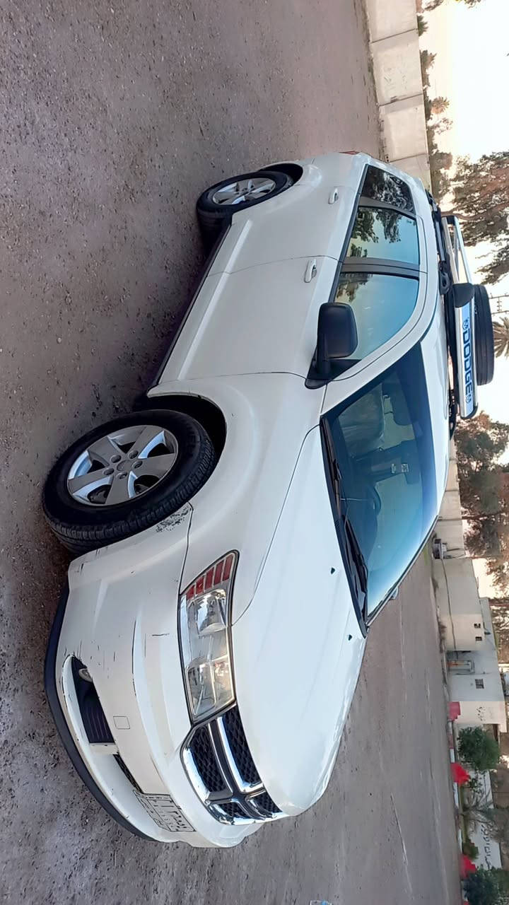 السلام عليكم من رخصة الأدمن جورني ١٣ مكينة ٢٤٠٠
٣ قطع تبريد 
٧ راكب
شاشة كبيرة + كامرة 
منظومة غاز
ادامه كامله تخم نوزل تخم بلكات عبوة فيت بمب حدادة صدر امامي مكينه حاوية لوك ممفتوحة 
السعر ١١٠ 
☎️  ***********
