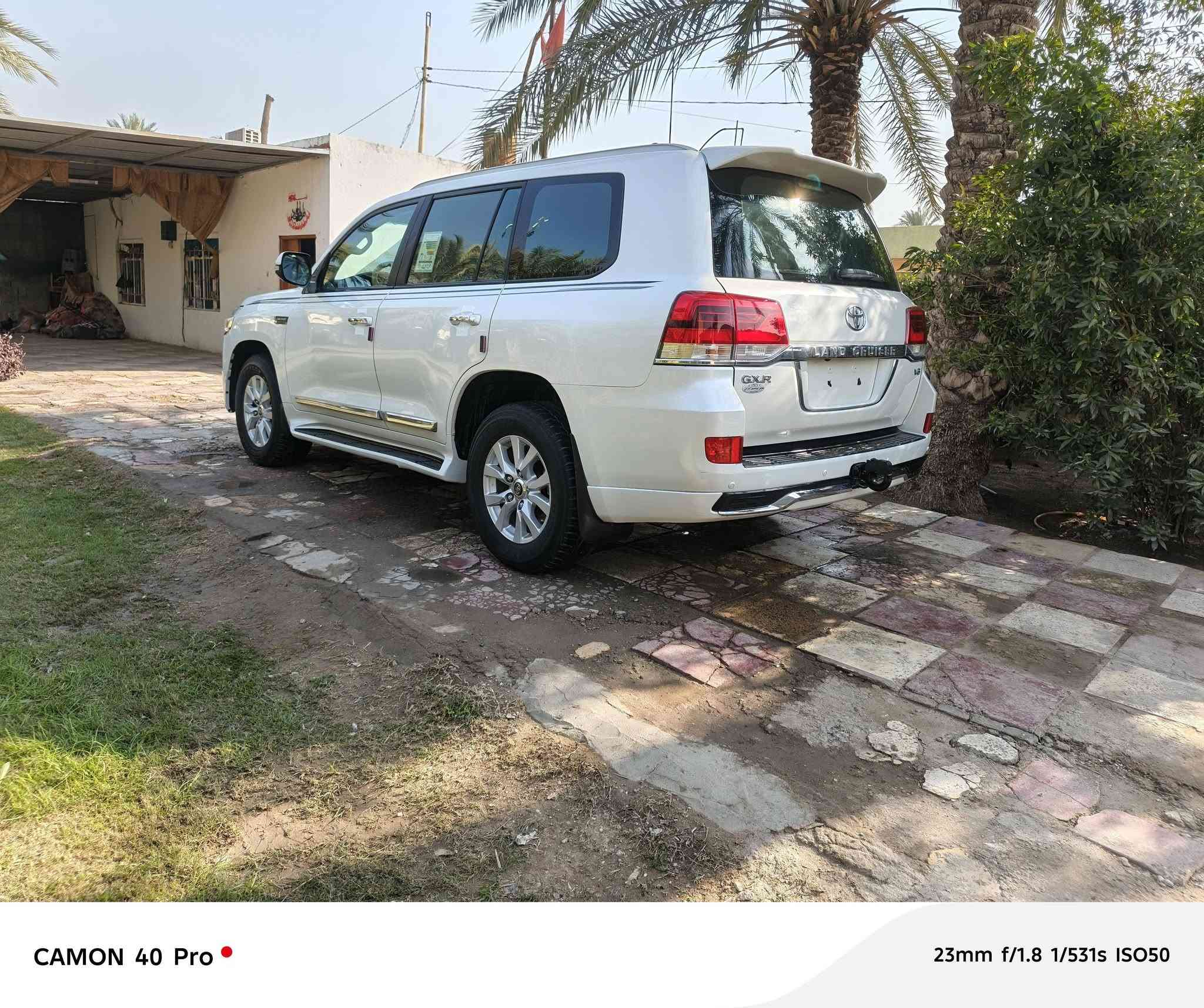 السلام عليكم
للبيع 
لاندكروز  2018  V6
بريم فول مواصفات 
مكفولة من صبغ
رقم بغداد انكليزي بسمي

الون ابيض 

مواصفات 

ثلاجه

ماوس 2

طفايه 

بصمه تشغيل 

بصمه ابواب لمس 

فتحه سلايت  

زراكات 

جام تصعيد تنزيل بلبصمه 

مري شفط 

شاشة كبيره 

كامرات 

تحكمات كامله 

حساس امامي 

حساس خلفي 

اشارت ترحيب ابواب عند الفتح 

وباقي مواصفات  معروفه 

تخم تاير جديد

محرك وكير كفالة 

***********

العنوان بابل. حله
