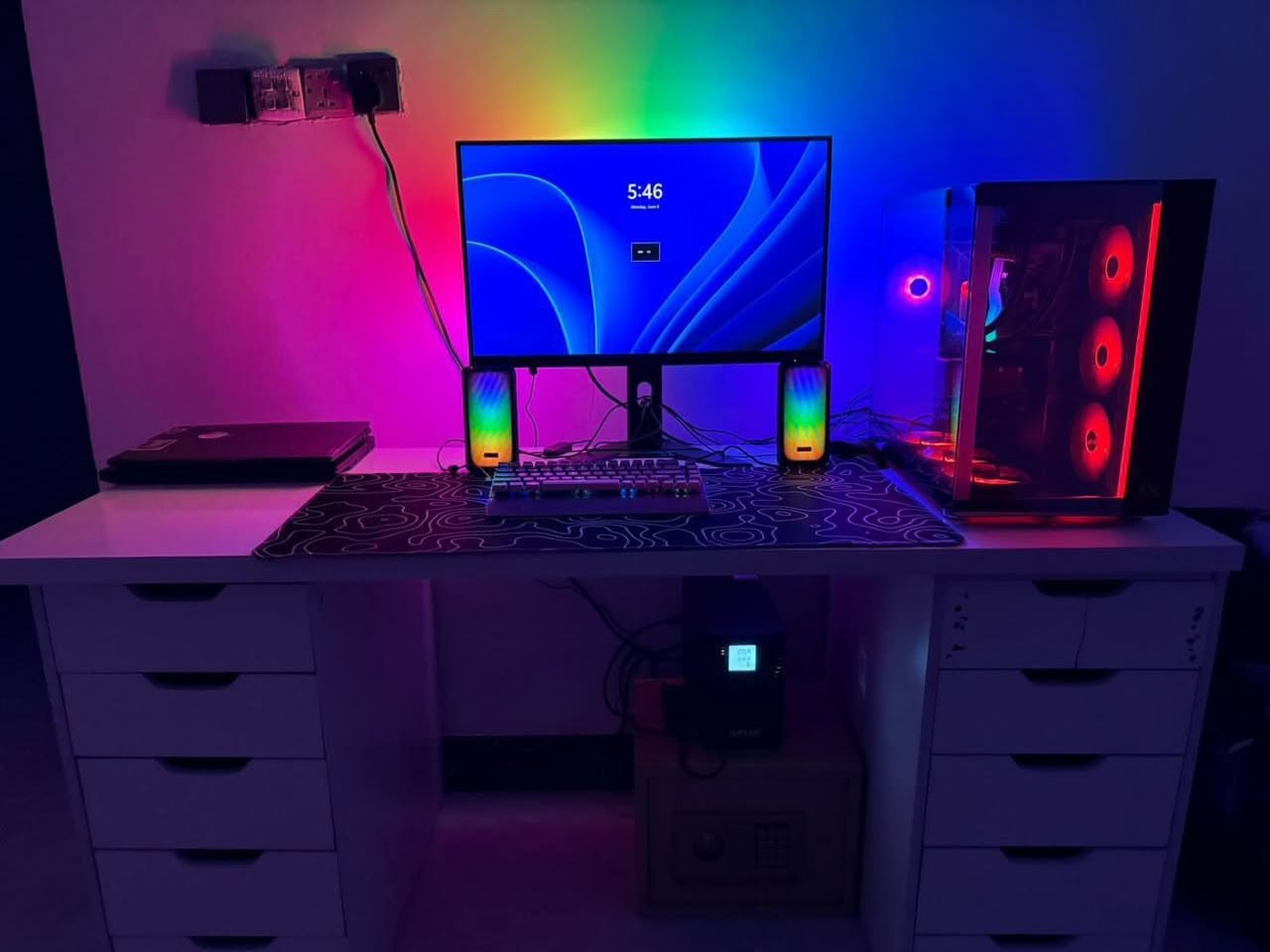السلام عليكم حاسبة كاملة للبيع

I5 14400F
Rtx 4070Ti Super 16GB
M.2 1TB
Ram ddr4 32GB 3600Mhz
MB B760M Ds3h 
PS 850W Gold+ 

ماوس وكيبورد ريددراكون ، وياها ميز وسبيكرات وماوس باد و ubs يعني كاملة مكملة

الشاشة من كيكابايت M27Q
27inch , 170Hz , 2K 

التجميعة نضيفة حيل صارلها عندي 4 اشهر 
مكاني بصرة ومتوفر توصيل 

السعر 3 ملايين و 100 الف شامل التوصيل


**إذا كنت صاحب هذا الإعلان وتريد حذفه لأي سبب، رجاءا أرسل رسالة إلى الدعم الفني**