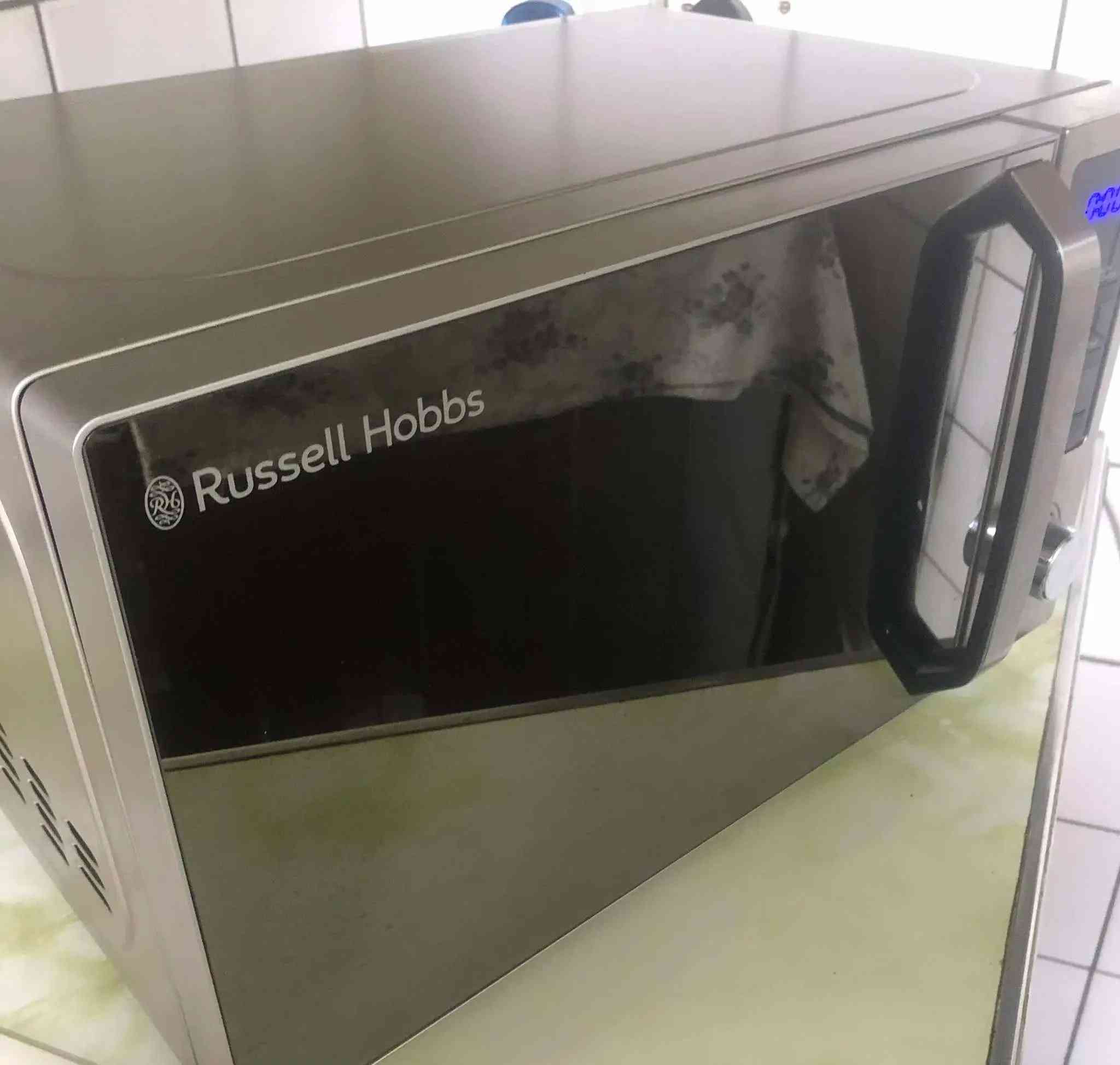 ميكرويف فول نظافة جديد حيل حتى كارتونو موجود مابي اي عيب سعرو 80 بي مجال
ثلاجة ماي رامكو الاصلية شغالة حار وبارد سعر 65 بيها مجال مكانها حي الرفاعي


**إذا كنت صاحب هذا الإعلان وتريد حذفه لأي سبب، رجاءا أرسل رسالة إلى الدعم الفني**