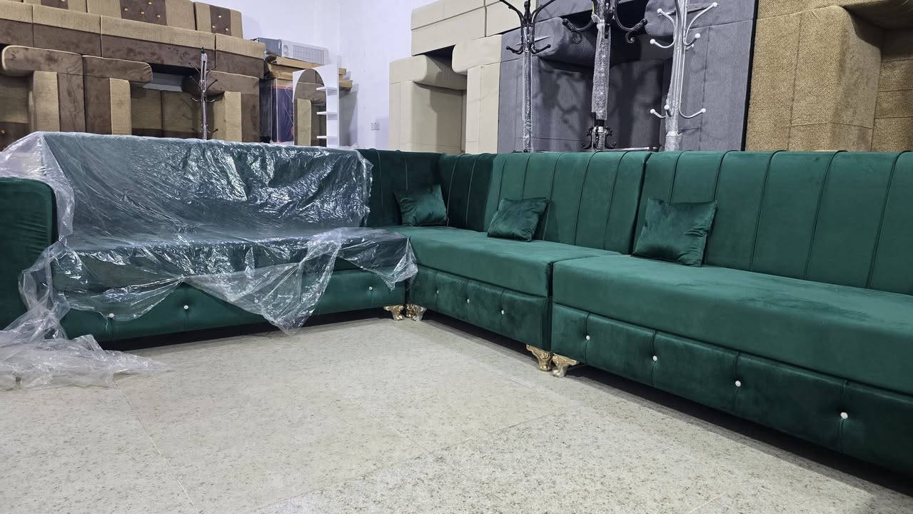 طخم ديوان  مستعمل يوم واحد فقط فول نضافه  شغل ايد كله بلوك اسود بسعر مناسب   (يرهم  مراوس ) 
🌷🌷🌷🌷🌷🌷
اشتري غراض بيت مستعمل تخم ديوان كاونتر ميز طعام غرفه نوم ثلاجه مجمده غساله راسلونه خاص صوره 
🌷🌷🌷🌷🌷🌷
خانقين/ شارع مستودع خلف مركز شرطه ازادي [مزاد المندلاوي]
***********☎️
***********☎️
